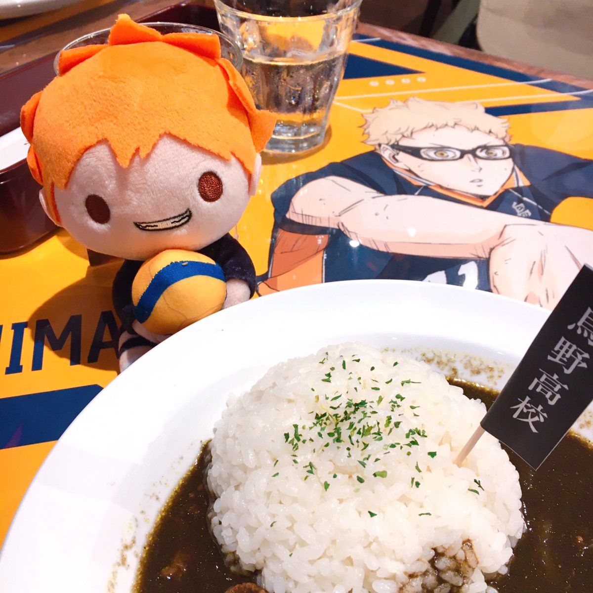 tmkki's tweet photo. えんちゃん（元みーちゃん）とタワレコ行ってきました‼️
ツッキーの席に案内された💛💛💛
えんちゃんと久しぶりに会えてお話できて楽しみました😃💕 https://t.co/gmFGnXbka6