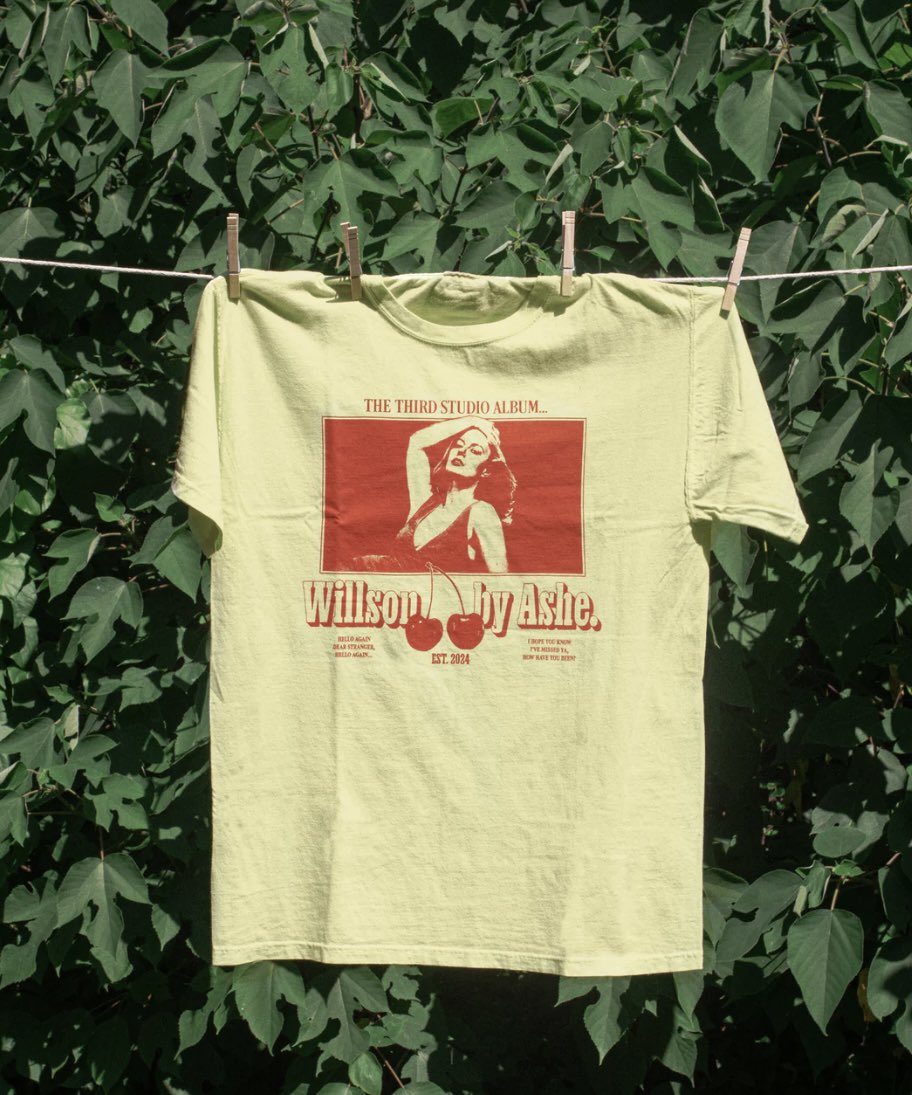 allthingsashe's tweet photo. ASHE TRILOGY TOUR GIVAWAY!!
Rules
•must be following
• tag a friend
• repost this post 
 
You will get to choose one of these items from her store or when tour starts one of our admins will get you a shirt of your choice from the merch stand from the tour and ship it to you! https://t.co/VHq9Slxu2O