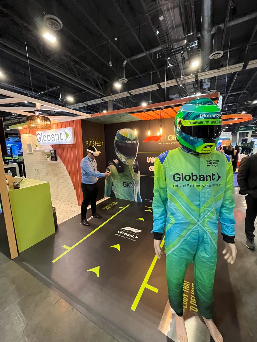Globant's tweet image. Insightful days  at #Money2020

It is truly exciting to be actively involved in the rapid and dynamic evolution of the financial technology community 🤖💡

We are connecting with clients, partners and tech experts that have enriched the experience at our booth.

Today, we chatted…