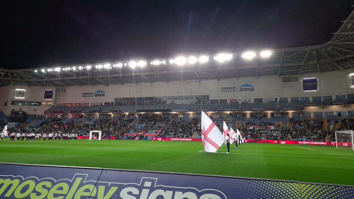 leonosullivan's tweet image. Good to finally see the #Lionesses live for the first time in Coventry tonight! #FrontRowSeat #NewGround #Groundhopping
