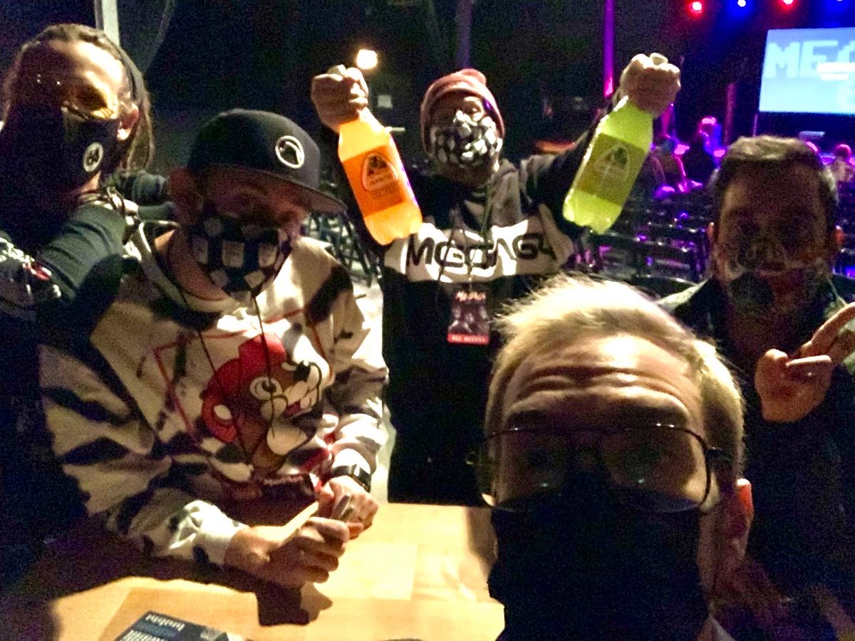 TheDanStew's tweet photo. sending major love and support today for long-time heroes of mine, @mega64. Been watching consistently for 14 years and you guys have always been a huge inspiration to work hard and stay true to yourself creatively. Worth a dollar if it makes ya laugh. Sub to their patreon! https://t.co/T4XRu1Qu1I