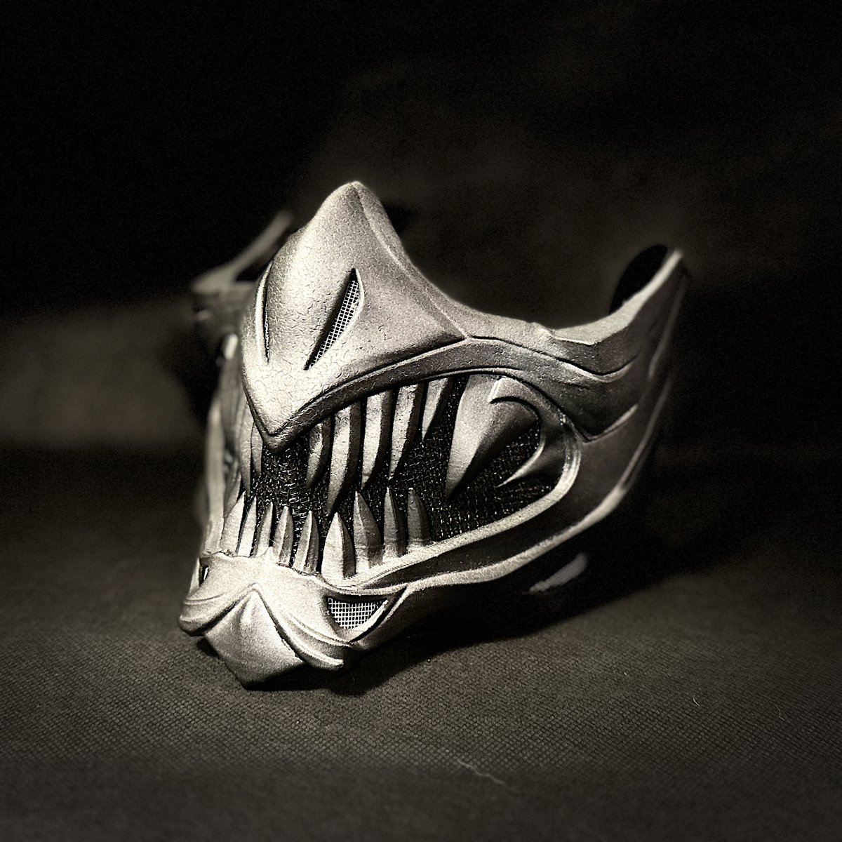 ShQarOk's tweet photo. Noob Saibot mask from Mortal Kombat 1 - Chaotic Strategist 
Now available on Etsy
👇👇👇
https://t.co/vtvx5jNyzz 

#mortalkombat #noobsaibot #cosplay https://t.co/xa8dpyGeiZ