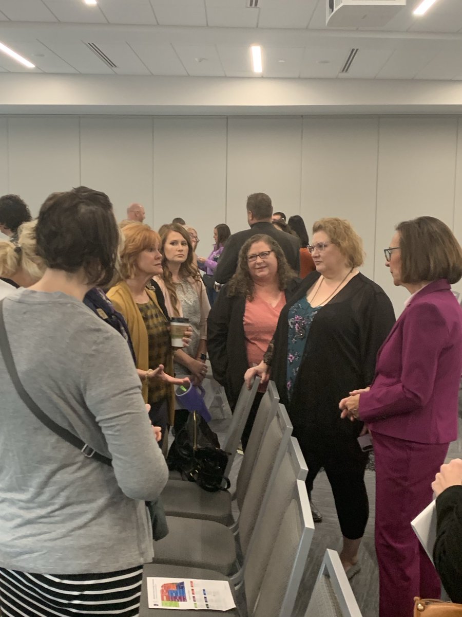 nebr_matt's tweet photo. Thank you ⁦@SenatorFischer for your support to fund and launch the Knowledge Network for Early childhood education Workforce initiative ⁦@UNKearney⁩ with ⁦@comm4kids⁩ &amp; ⁦@UNLExtension⁩! https://t.co/KpTijChyNH