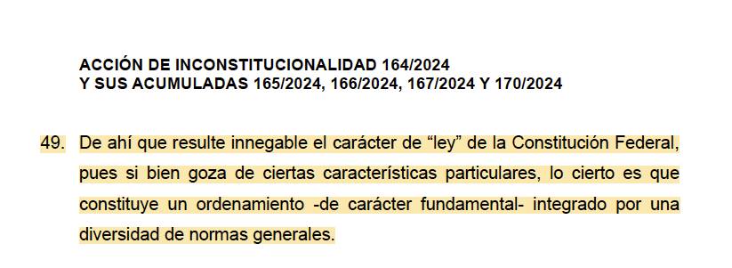Christianenred's tweet photo. Podremos estar a favor o en contra de la reforma constitucional, pero que un Ministro de la Suprema Corte de Justicia de la Nación pretenda atribuir carácter de "ley" a la Constitución, ¿acaso no es cuestionable?

Recuerden que un mal no se combate con otro mal.

#México #Reforma https://t.co/j85sZhsE7g