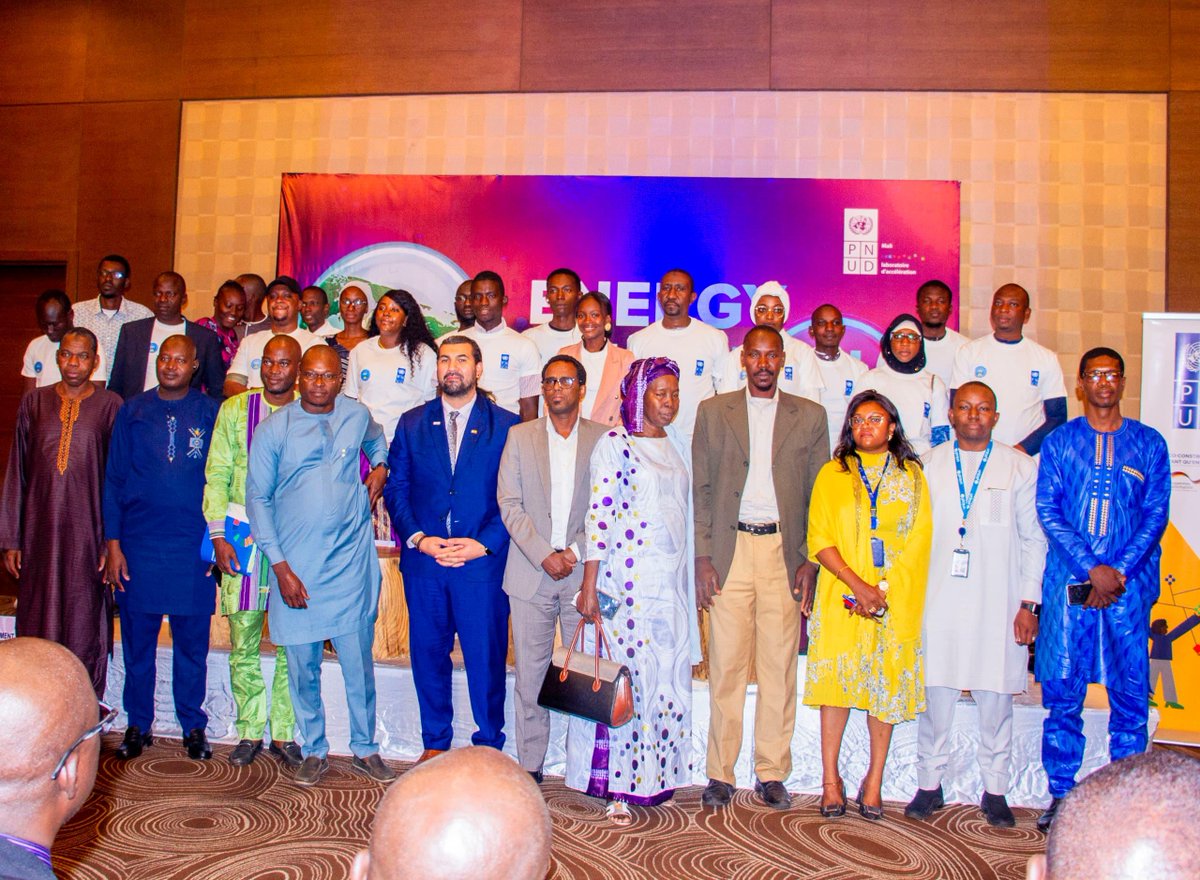 [3/3]🚀L'initiative UNIPOD transforme les universités en pôles d'innovation ! En intégrant 20 pays d'Afrique, y compris le Mali, nous créons des espaces où les jeunes talents peuvent expérimenter et développer des solutions concrètes pour les défis actuels. 🌍💡
#UNIPOD