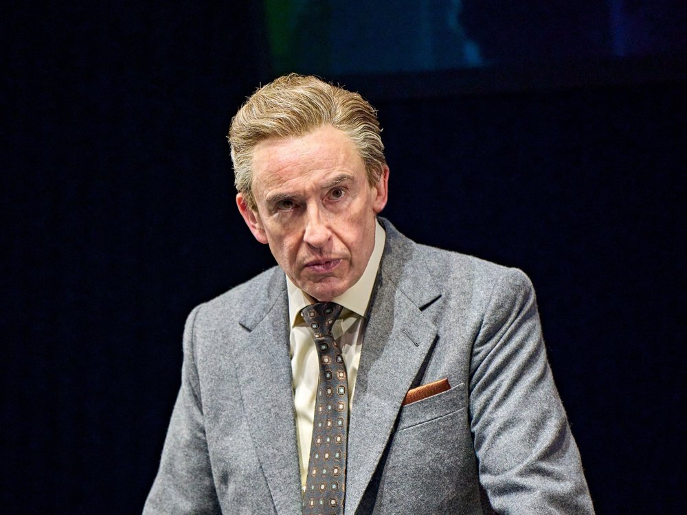 "The perfect mix of drama, comedy, anarchic energy and fear around authority" ★★★★★

Read Eleanor's review of <a href="/DrStrangeloveHQ/">Dr. Strangelove</a>, starring Steve Coogan:
theatreandtonic.co.uk/blog/dr-strang…

#westend #theatre