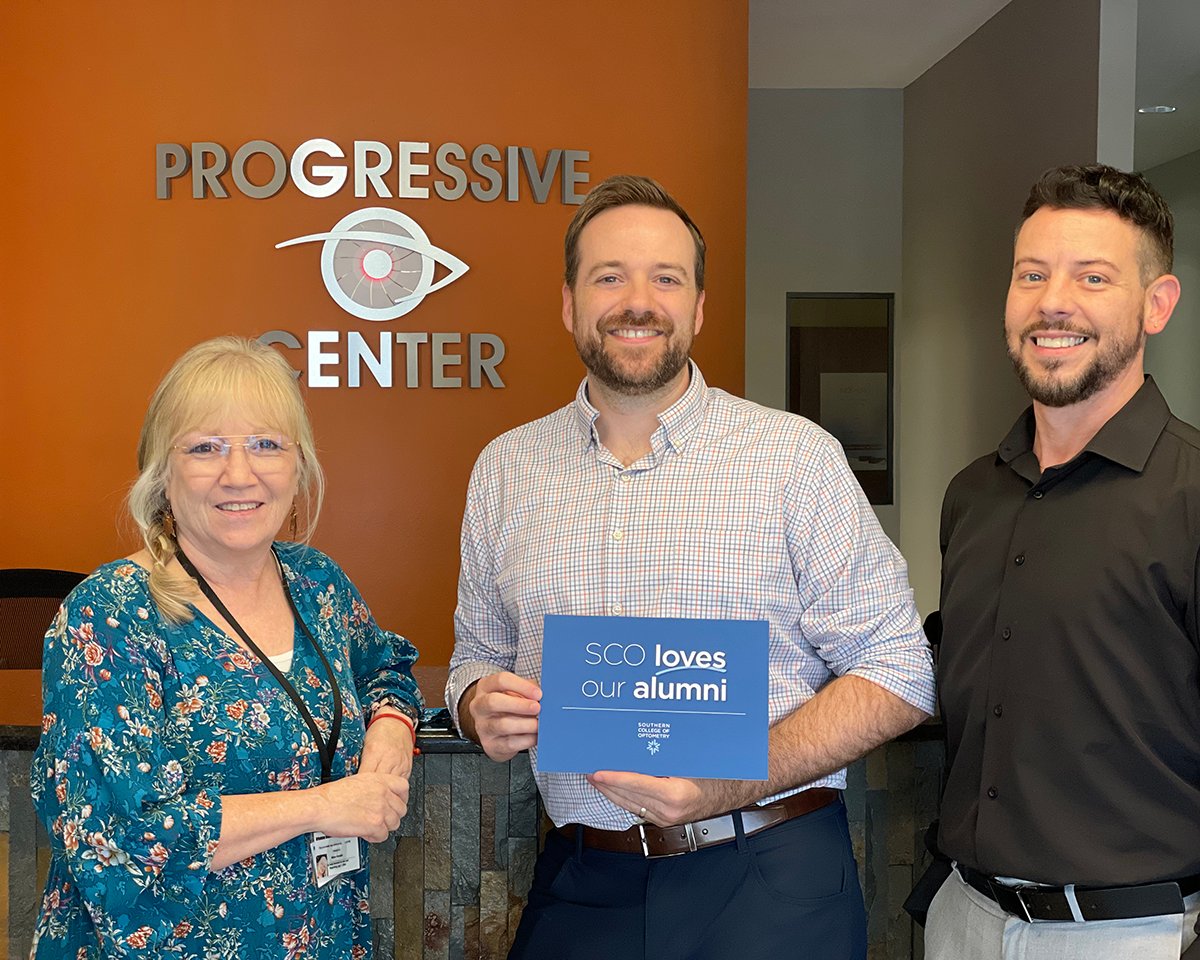 Beth Fisher, SCO's Director of Alumni Engagement, recently enjoyed connecting with Blake Jarrard, OD ’14, and his staff during a visit to his practice, Progressive Eye Center and Boutique, in North Little Rock, Arkansas. SCO loves our alumni!