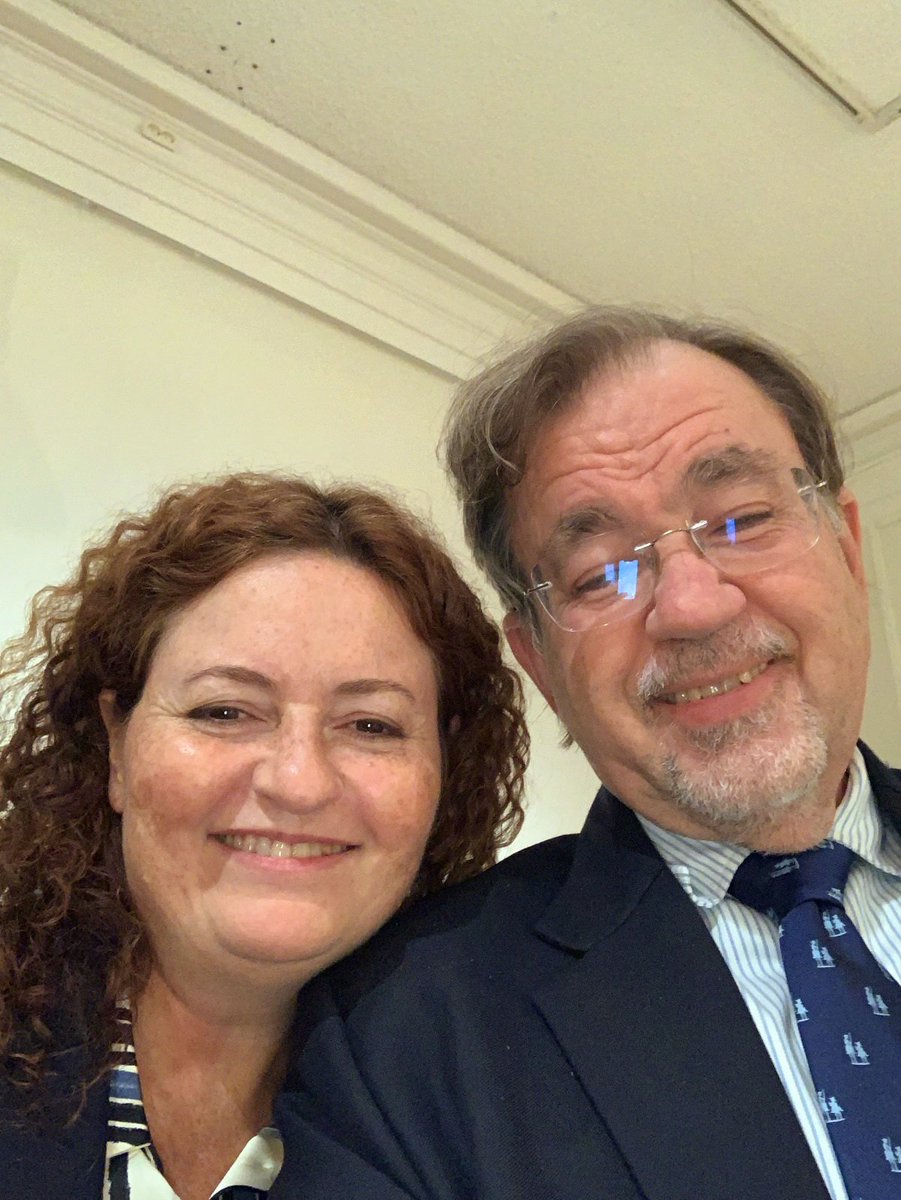 I haven't formally welcomed the New Cervantes Director until I post our selfie together! Welcome to #Stockholm <a href="/javiergalvangui/">Javier GALVÁN GUIJO</a> <a href="/IC_Stockholm/">Instituto Cervantes Stockholm</a> Happy to continue enhacing hispanic culture in #Sweden <a href="/culturalesarg/">Asuntos Culturales de la Cancillería Argentina</a> #español #culture #spanska #Argentina