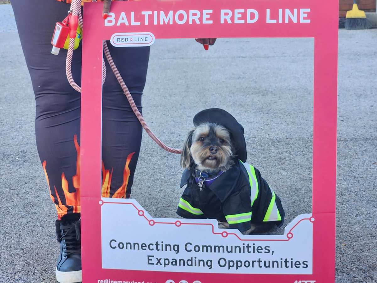 redlinemaryland's tweet photo. We had a waggin' good time at the @borailmuseum annual Tails on the Rail Halloween event. In the future, the Baltimore Red Line will bring you within walking distance of the museum.
#tailsontherails
#BaltimoreRedLine https://t.co/6fHzuaIuKx