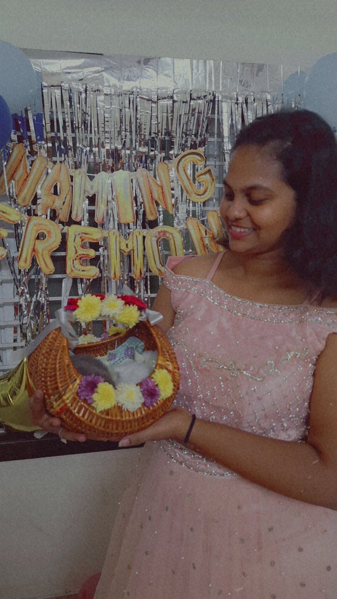 bhoogi_'s tweet photo. Ma buddisssssss ki cradle &amp; naming cermony chesan goiiiiissss 🤌💖 https://t.co/GIZNlvYU36