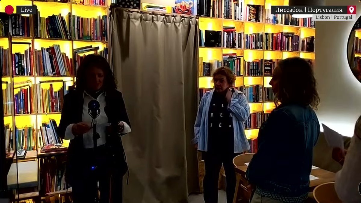 EnMemorial's tweet photo. Lisbon, Portugal is live! Participants keep reading the names. Thank you everyone. 

Tamara Eidelman 
@tamaraeidelman
 read Alexei Gorinov's letter. 

#returningthenames #29october #october29

Our broadcast: https://t.co/FR0qvOynmb

Support "Returning the Names": https://t.co/8Y9r4yrzbi