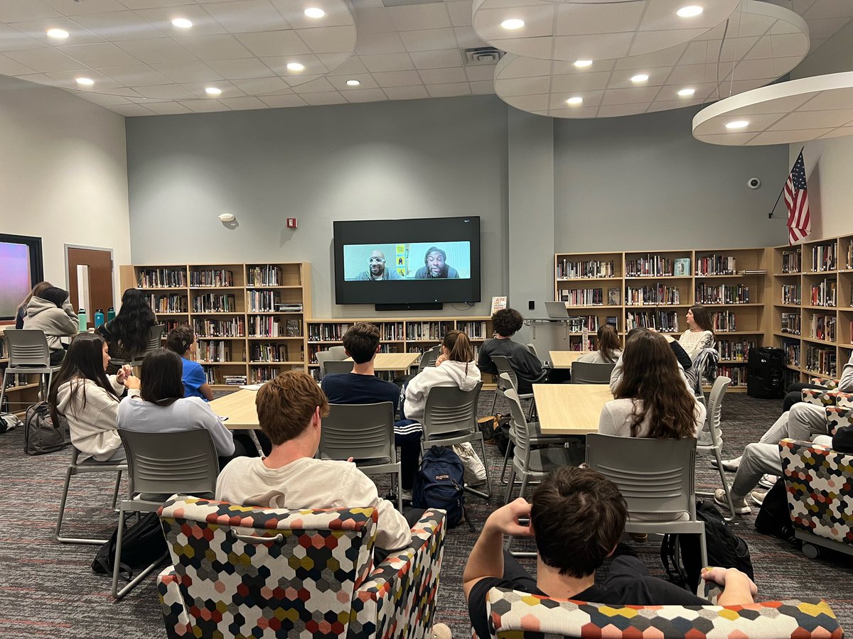 grpssupt's tweet image. On 10.29.24, #GRHS students were invited to a #Zoominterview with writers, Kwame Alexander and Jason Reynolds. The group included members of #Mobius, GRHS literary magazine, and students from Eng. 11 classes. Eng. 11 students read Reynolds’ novel, “Long Way Down.”📚✍️

#rockgrnj