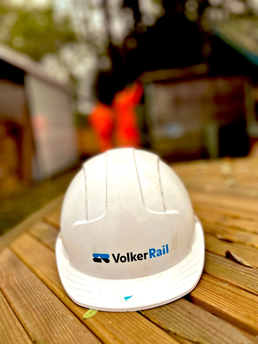 BawtryMayflower's tweet photo. It was Project Mayflower at school today with the power, civils and ole team volunteering from @VolkerRailUK. The results are amazing and we canβt wait to share them with you!! π #projectEYFS #projectsensory https://t.co/scgP0FysjV