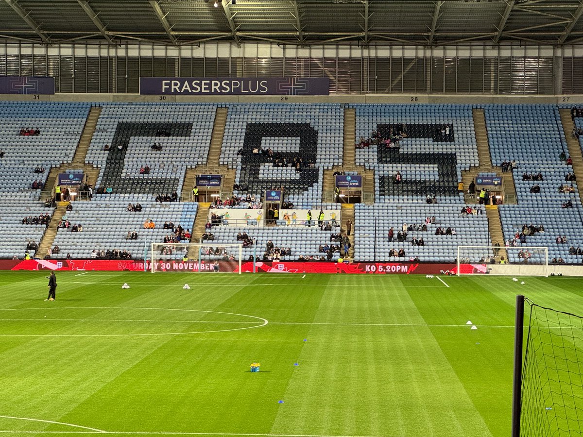 JJPratt's tweet photo. watching the Lionesses at the Chris Billam Smith Arena, looking forward to a knockout game ! ⁦@ChrisBillam⁩ https://t.co/LJkUDgzEFv