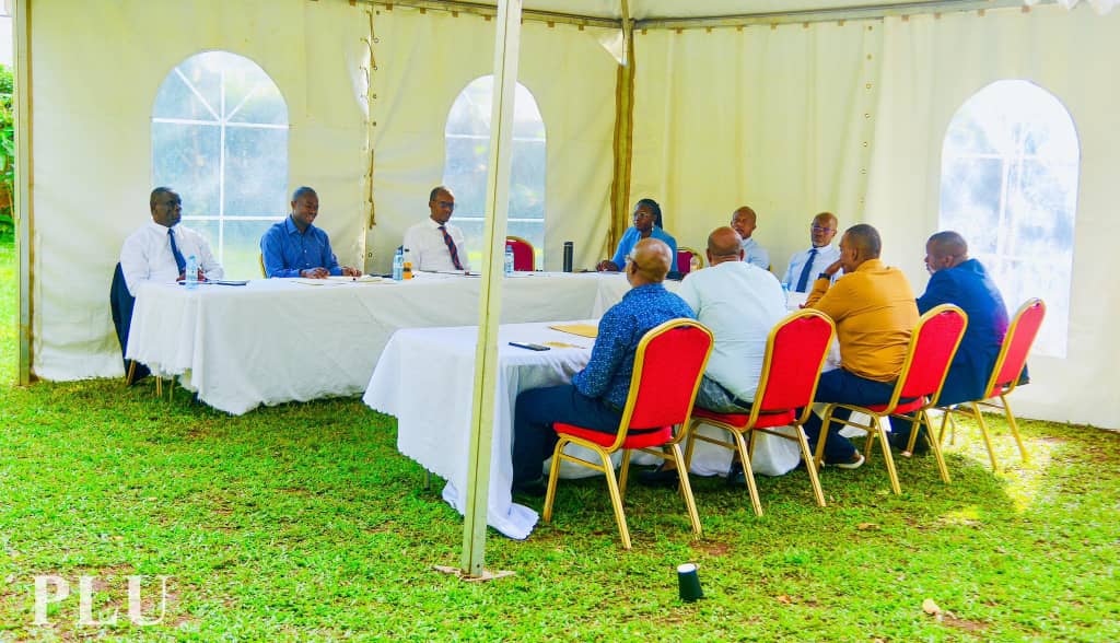 Rwambiika Arinda (@rwambiikaedgar) on Twitter photo Earlier to day <a href="/Plugandaa/">Patriotic League of Uganda</a> Central committee members held a meeting at PLU Secretariat in Naguru to deliberate upon several issues regarding PLU activities.
<a href="/DaudiKabanda/">Daudi Kabanda</a>
<a href="/MichealMawanda1/">Hon Michael Mawanda</a>
<a href="/MKatungi/">Michael Katungi.</a>
@BalaamAteenyiDr
<a href="/FrankGashumba/">Frank M. Gashumba</a>
<a href="/LillianAber/">Lillian Aber</a>
<a href="/karugire/">Edwin Karugire</a> Earlier to day <a href="/Plugandaa/">Patriotic League of Uganda</a> Central committee members held a meeting at PLU Secretariat in Naguru to deliberate upon several issues regarding PLU activities.
<a href="/DaudiKabanda/">Daudi Kabanda</a>
<a href="/MichealMawanda1/">Hon Michael Mawanda</a>
<a href="/MKatungi/">Michael Katungi.</a>
@BalaamAteenyiDr
<a href="/FrankGashumba/">Frank M. Gashumba</a>
<a href="/LillianAber/">Lillian Aber</a>
<a href="/karugire/">Edwin Karugire</a>