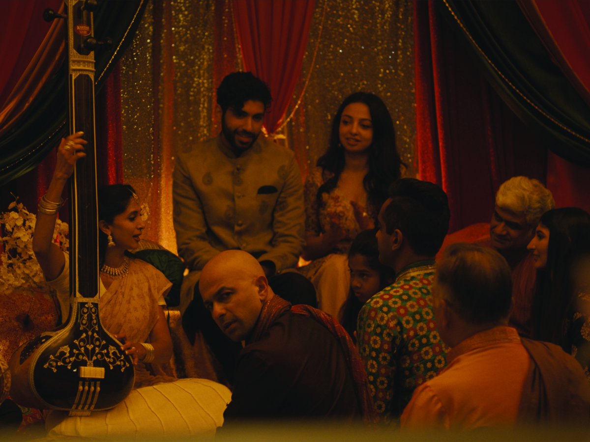 Dosh

Part of our US Shorts program, Everything Life Has to Throw at You

🎟 
2024festival.vaff.org/events/12every…

📅 Nov. 10, Sunday | 4:45 pm | Cineplex Odeon International Village Cinemas