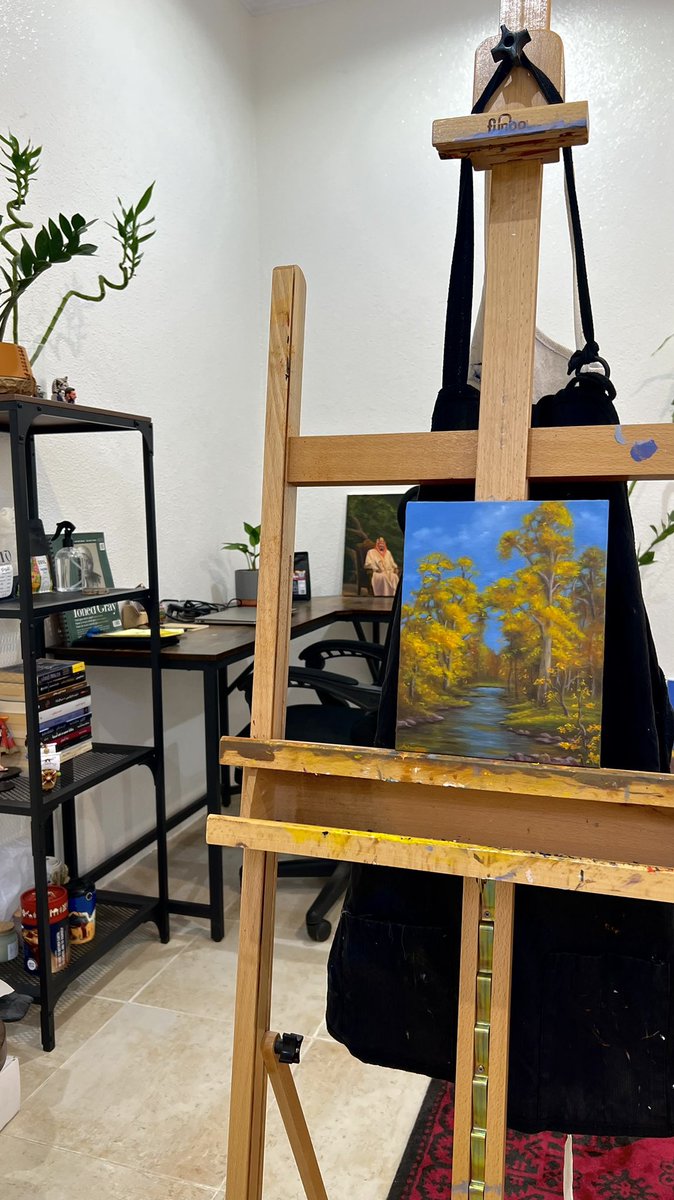 ما أجمل الفنون 

-وكما قال أرسطو :"الفن شكل من أشكال العلاج ".