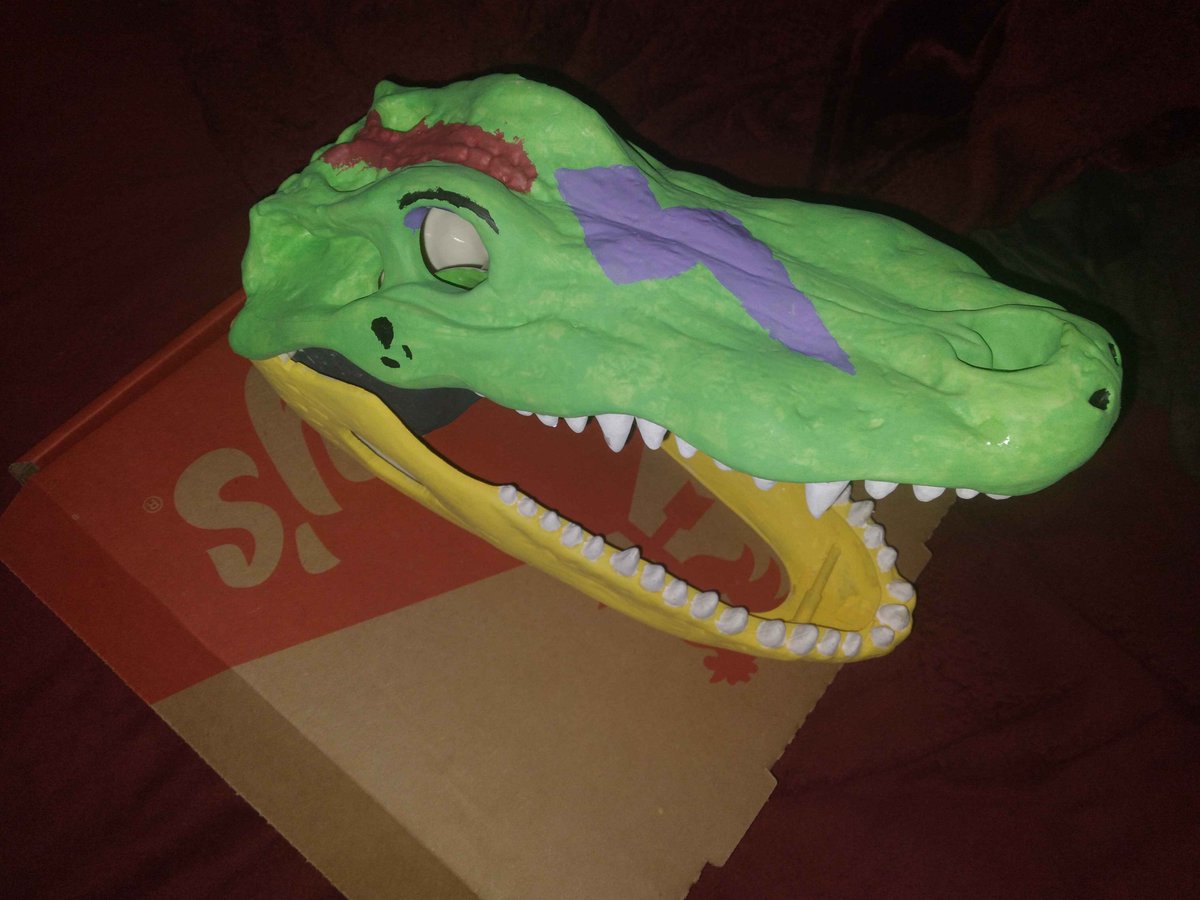 sometimes I like to paint lol