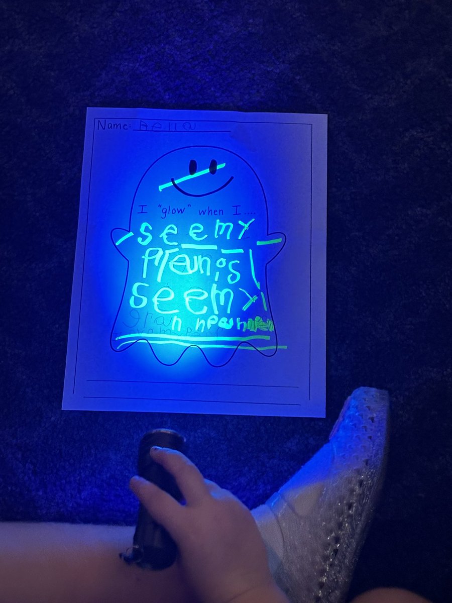 MrsRhodenIn1st's tweet photo. Today we read Gustavo the Shy Ghost then wrote what makes us glow! We then used a black light to looks at our words glow!! @HydePrincipal @HydeElem #missionpossible https://t.co/sIceIGLnO9