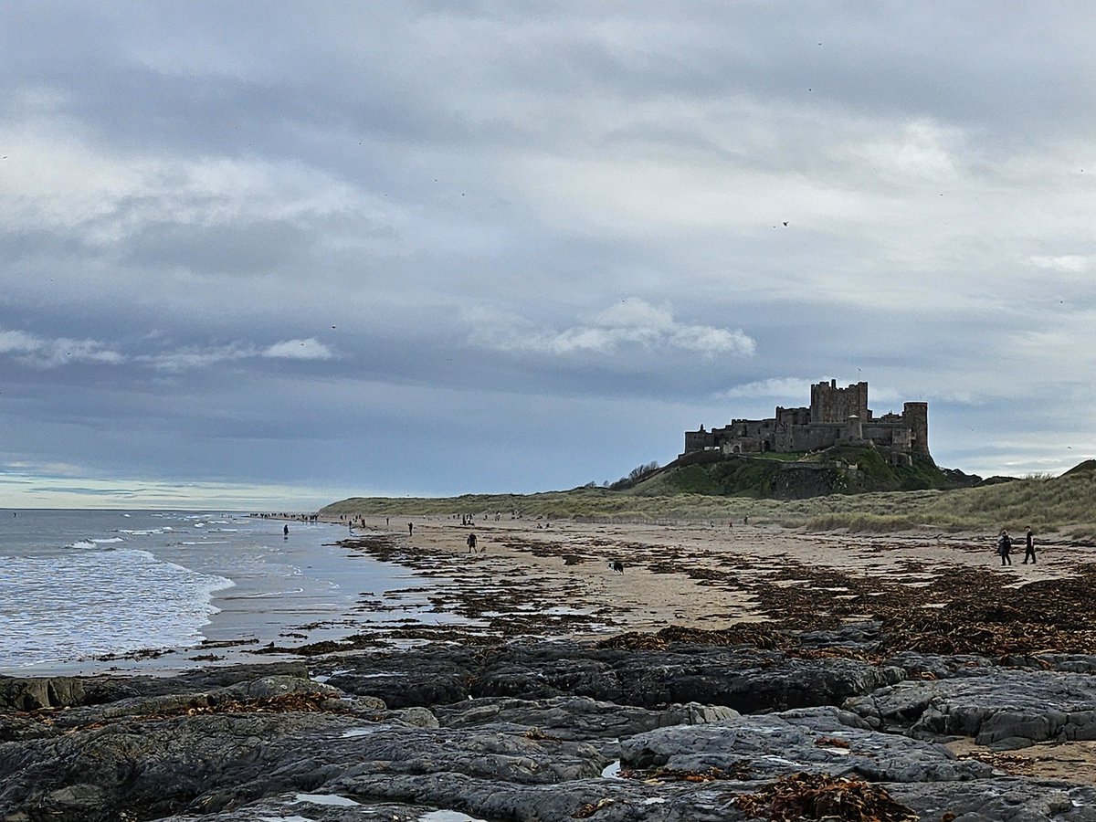 Mrs_Bayly's tweet photo. Northumbria is lovely if you get the chance to go! 😀🏞🏰 https://t.co/VDdBvwxjTk