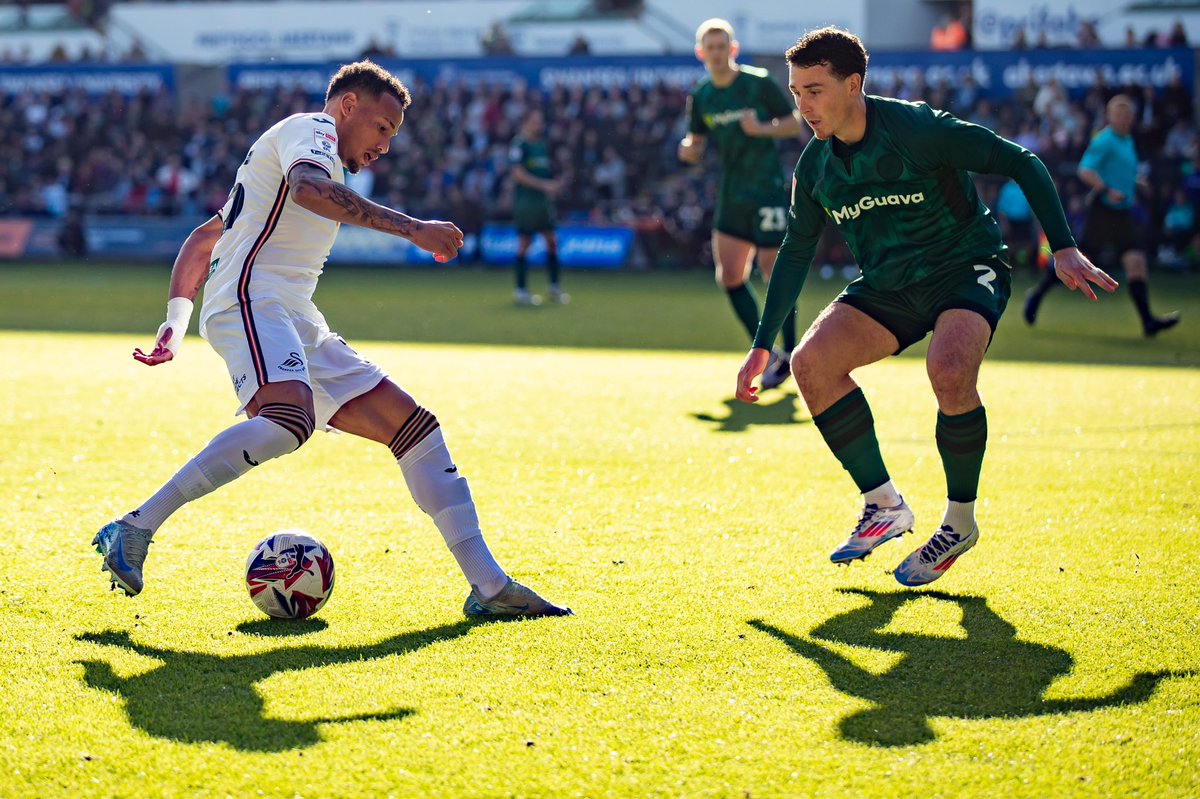 Own the field with every step. Unmatched grip, unstoppable performance. ⚡️ 

#PlayLikeAPro #GripAndGo