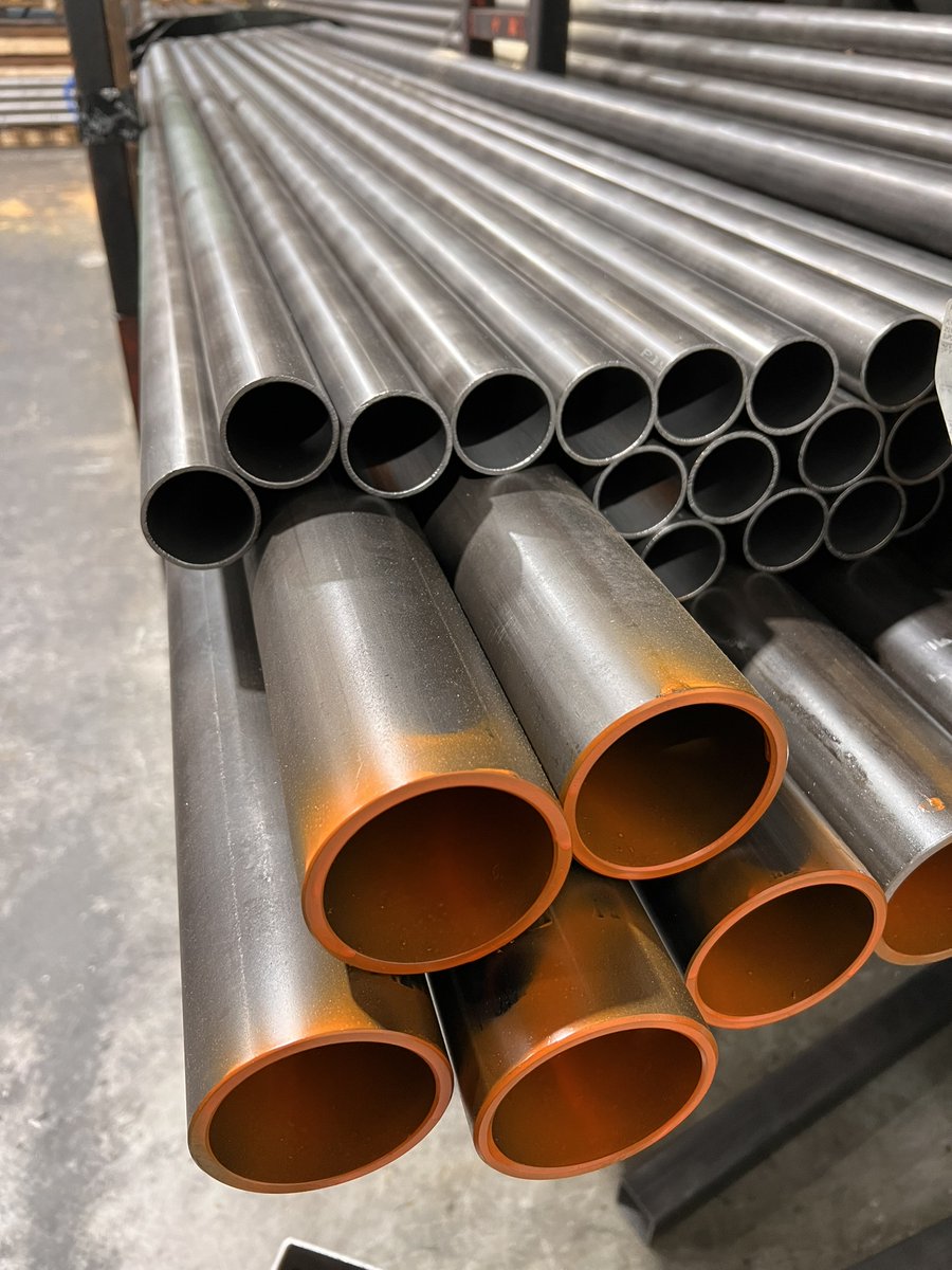 🚗🏁 Precision and strength come together with polished 4130 tubing. Whether you're building for speed or durability, we've got the materials to keep you ahead of the pack! 💥

#SRIIndy #4130Tubing #PerformanceFabrication #RaceTech #HighPerformanceMaterials #Motorsports