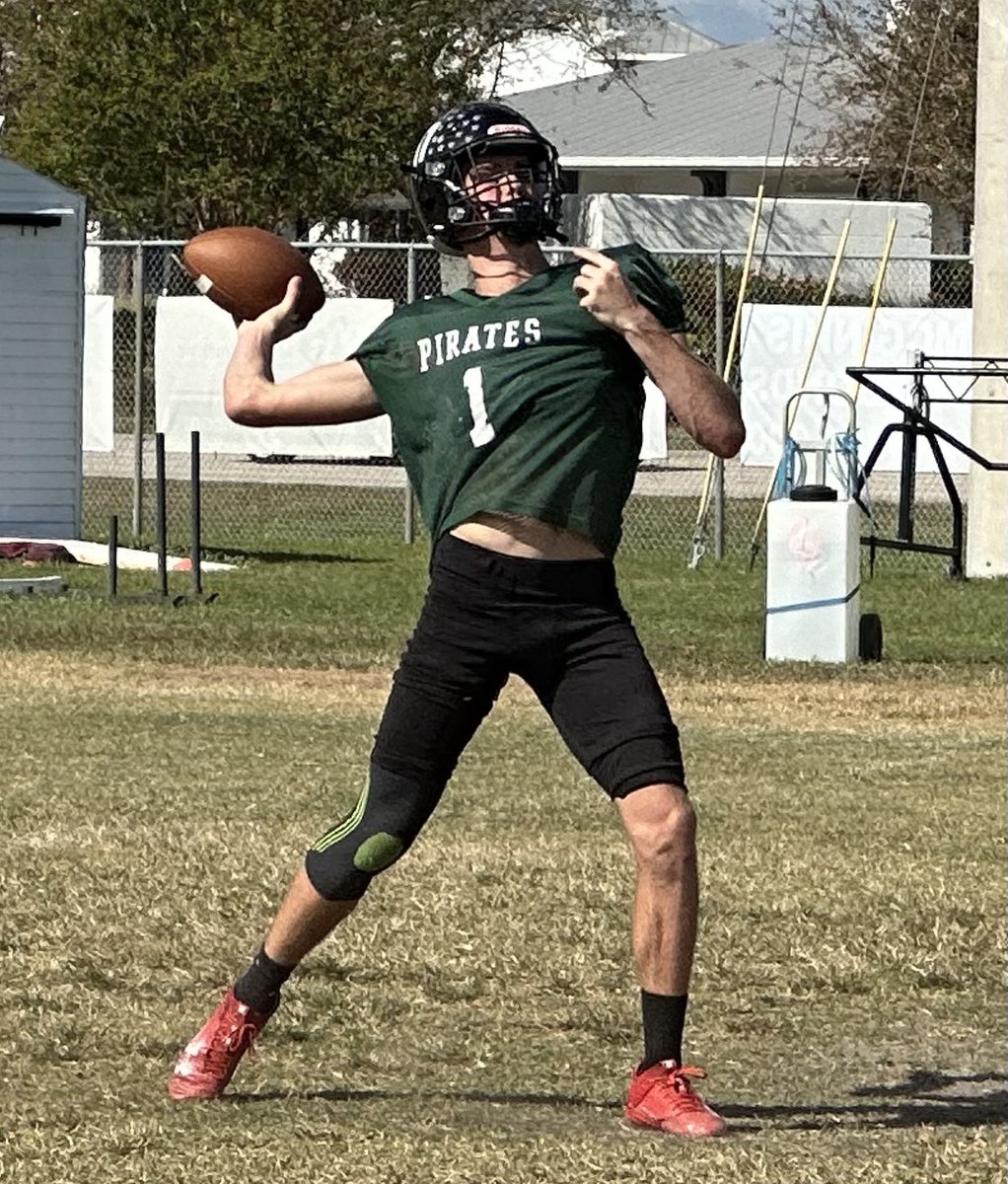 Gerry Hamilton (@ghamiltonotf) on Twitter photo Quarterback prospect to know … Port Charlotte (Fla.) High’s <a href="/Lflahertyqb17/">Logan Flaherty</a> … Tulane has offered. Will be a 15+ offer QB in time. Throws catchable ball & athletic mover at the position. <a href="/ontexasfootball/">OnTexasFootball</a> Quarterback prospect to know … Port Charlotte (Fla.) High’s <a href="/Lflahertyqb17/">Logan Flaherty</a> … Tulane has offered. Will be a 15+ offer QB in time. Throws catchable ball & athletic mover at the position. <a href="/ontexasfootball/">OnTexasFootball</a>