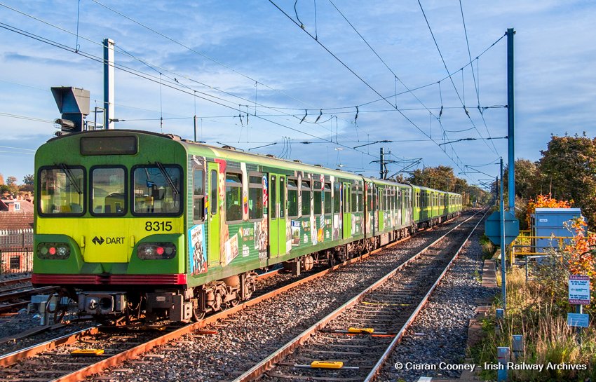 irishrailways's tweet image. 'DART-40' set marking 40-years of Dublin's electric suburban services departing Clontarf Road, Oct 2024. 🚃🍂🍃
