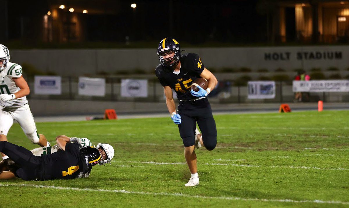 Coach Ronald (@brennanronald7) on Twitter photo RB/ATH <a href="/Colbin_G45/">Colbin Garrison</a> ‘26 has led the <a href="/slohsfb/">SLOHS Tiger Football</a> Tigers team & the Sunset League in rushing yards this season
6’1, 185lbs | 4.0 GPA📚| 4.56 40
825 rushing yds, 8 total TD (6.8 YPC)
College coaches - DM if you’re interested in learning more 📬 RB/ATH <a href="/Colbin_G45/">Colbin Garrison</a> ‘26 has led the <a href="/slohsfb/">SLOHS Tiger Football</a> Tigers team & the Sunset League in rushing yards this season
6’1, 185lbs | 4.0 GPA📚| 4.56 40
825 rushing yds, 8 total TD (6.8 YPC)
College coaches - DM if you’re interested in learning more 📬