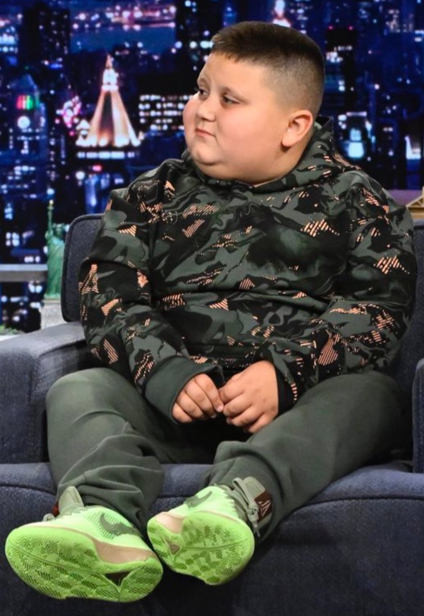 MikeBeauvais's tweet image. The Rizzler is like if Grogu was from Jersey City.