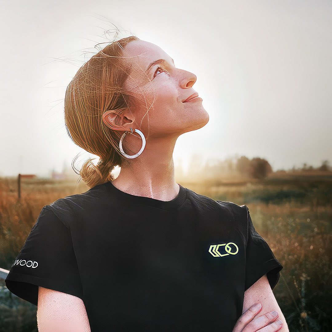PopCrave's tweet photo. ‘Good Luck Charlie’ star Jason Dolley reacts to Bridgit Mendler being a CEO:

"She’s always had this really inventive and creative mind…she can do whatever she sets her mind to and I say, 'Power to you.' Get those satellites off and build a better tomorrow." https://t.co/2t8xYv2Vvr