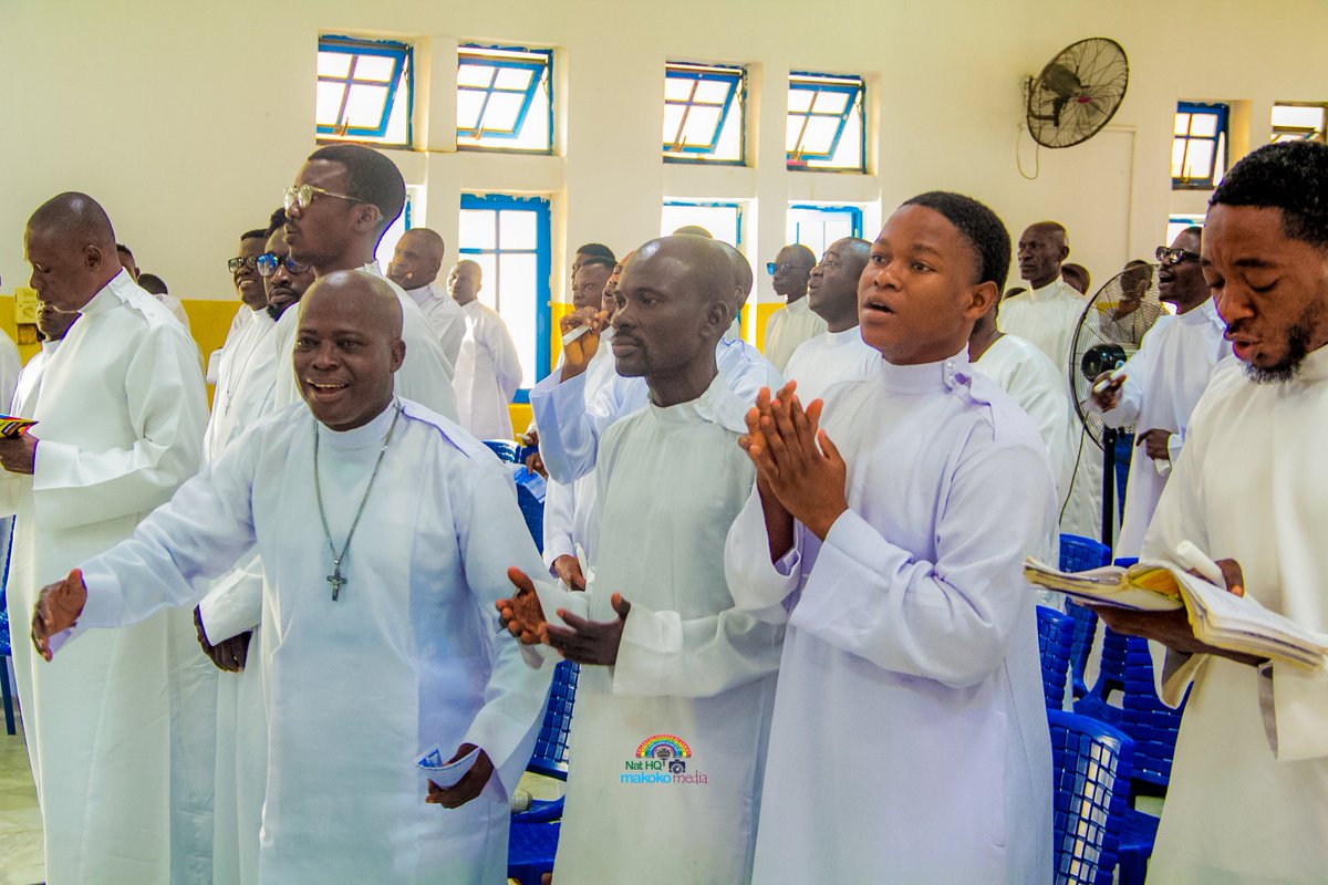 cccmakokonhq's tweet photo. Let us hold onto faith, knowing that with each passing day, His grace sustains us and His mercy renews us.
#GodGrace #GodMercy #October2024 #CCCWorldWide #CCCMakoko #CelestialChurchofChrist #CelestialOurHeritage https://t.co/Mnhqzq73wV