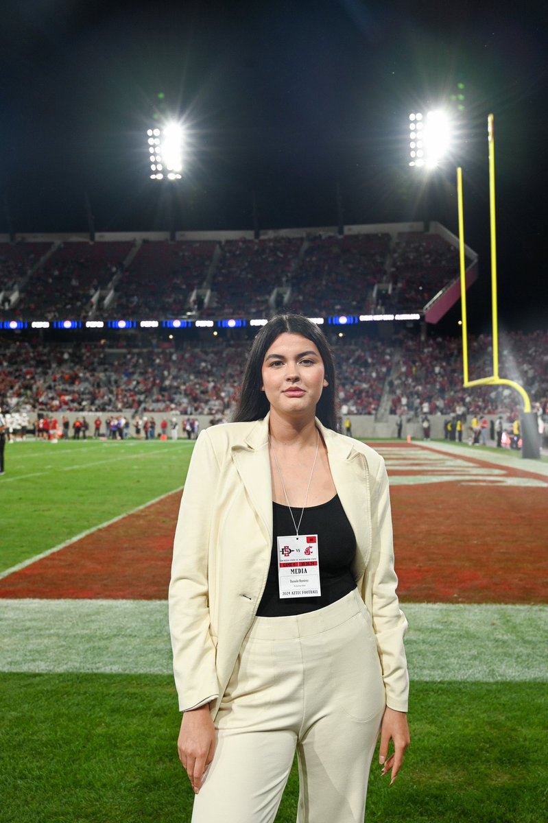 jou_daniela's tweet photo. She’s back…reporting on San Diego State football 🏈 https://t.co/aa27LpJ5gy