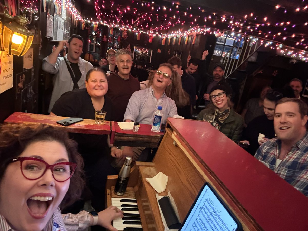 francaverce's tweet photo. Join me at @mariescrisis TONIGHT, TUES, OCT 29, 9:30pm-closing! ALSO: JOIN ME ELECTION NIGHT, NEXT TUESDAY, NOV 5, from 9:30-closing! BUT FIRST: VOTE!!! #tuesday #mariescrisis #broadway #singalong #nyc #showtunes #pianobar #livemusic #sing #host #actor #singer #actormusician https://t.co/5yblRKydy0