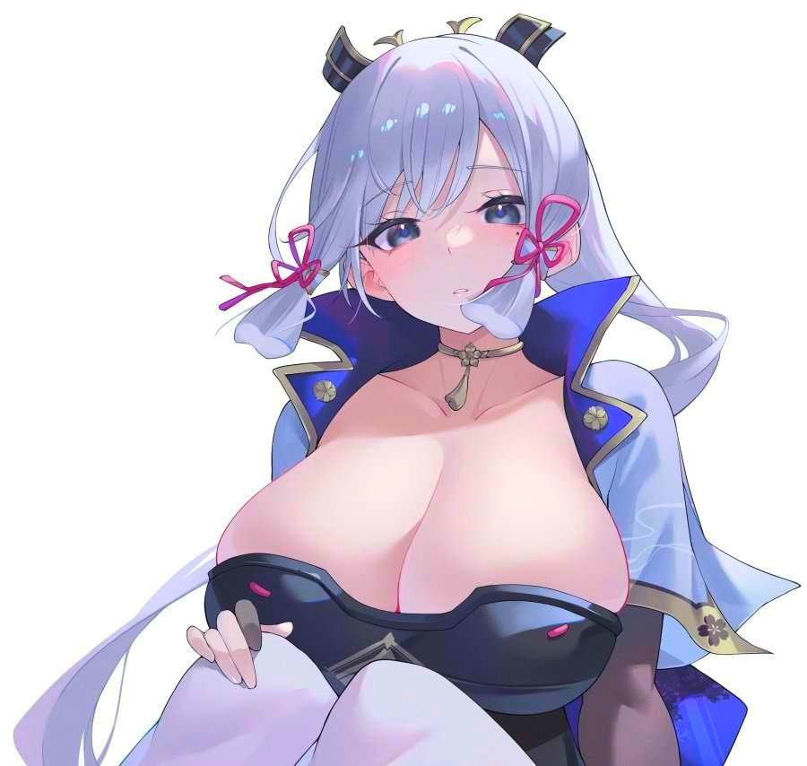 〝. . . . .〞

Icy hues simply gazed outward-- observing their surroundings with a leveled sense of curiosity. The environment and its people.

One could gather so much information by simply watching. . . And was a skill that any envoy should employ.