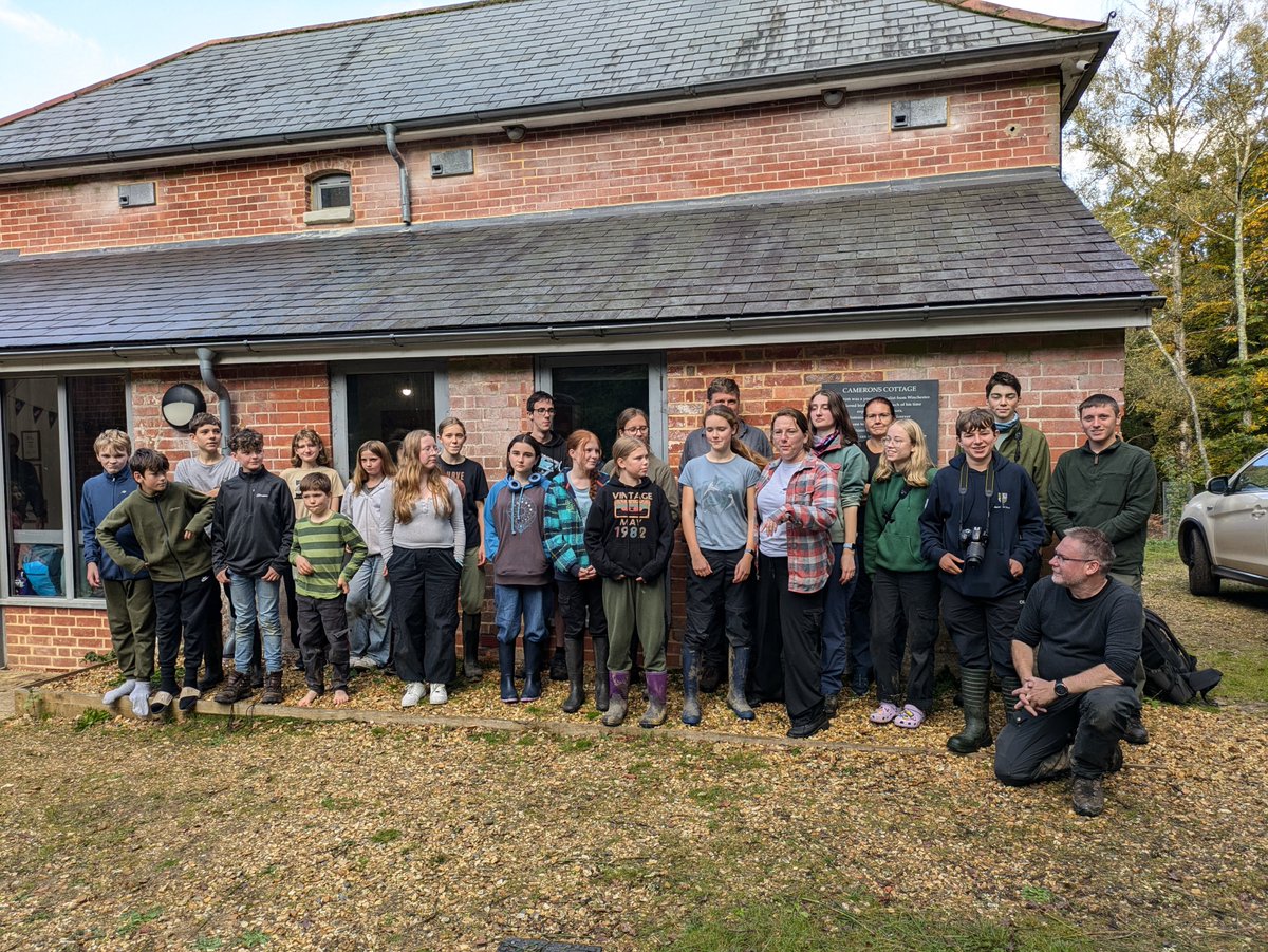 WildNewForest1's tweet photo. each person's contribution played a crucial role in making the weekend a success. Also, a huge thank you to the Cameron Bespolka Trust, and thank you to everyone who pitched in and gave their time and effort to make it all come together. https://t.co/LLNnlgU3lc