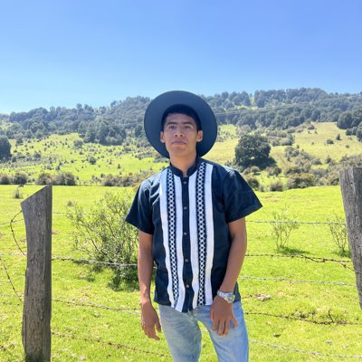 ApaleGerardo's tweet photo. #NuevaFotoDePerfil https://t.co/ExmUhDGxC2