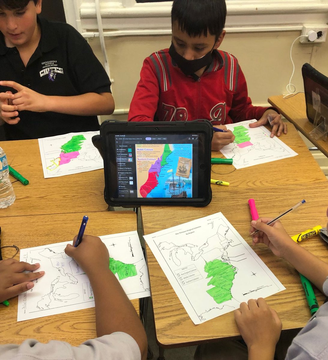 ShenandoahMS's tweet photo. Here are Ms. Duing's U.S. History students participating in a culminating activity after learning about the 13 Original English colonies. #SMSSocialStudies #YourBestChoiceMDCPS https://t.co/SvvLmZUmTD