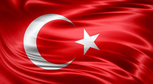 acapanoglu25's tweet photo. Dalgalan sen de ey nazlı hilal https://t.co/sBkQrZzjtj