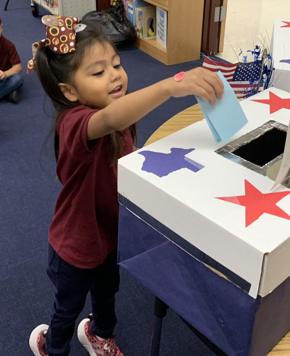 Lamar Library EPISD tweet media