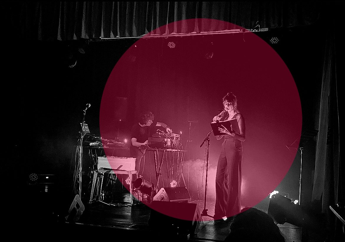FNPoesiacat's tweet photo. ⚫️ Acabem de posar punt final al #FNP24! 

◼️ Cloenda del 24è Festival Nacional de Poesia a Sant Cugat 
➖ ‘Emergències’ amb @mireia_calafell i @nilciuro al @siglomercantic 

🤍 Gràcies a tots/es! 

@ajsantcugat @culturastc @FerraterGabriel @omnium @omniumstc @totsantcugat https://t.co/OOfH971Usk