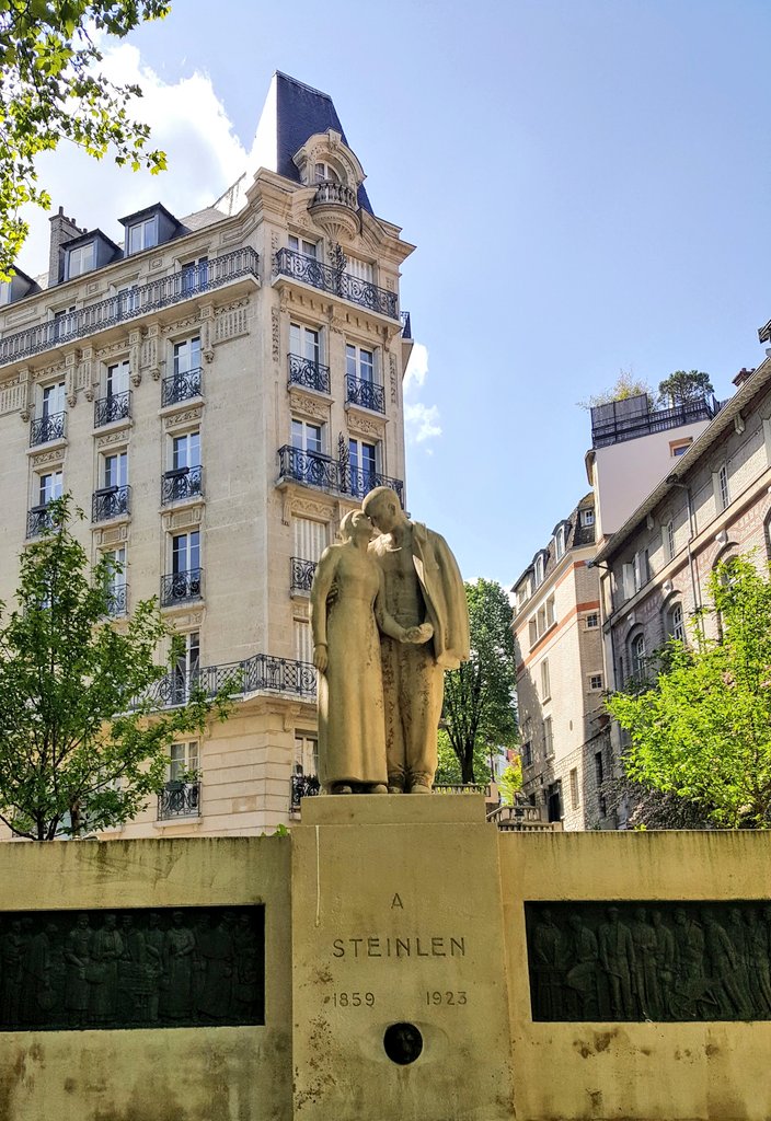 MichelleMoggio's tweet photo. Love in #Paris is a #forever thing #TheParisEffect #Steinlen  #Montmartre #artist #travel https://t.co/CYnzaYNPvX