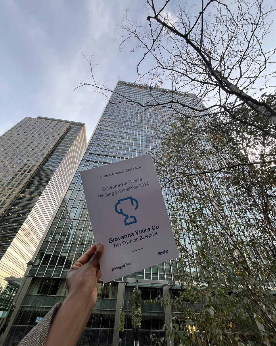 giovannaxvieira's tweet photo. I almost didn’t accept the offer to join (yet another) accelerator programme. 

5 weeks later I came out as a winner of the pitching competition and my business THE FASHION BLUEPRINT is now officially backed by @jpmorgan 💰🌟 The largest investment bank in the world 🏦

Just wow https://t.co/HI23KS2cNq