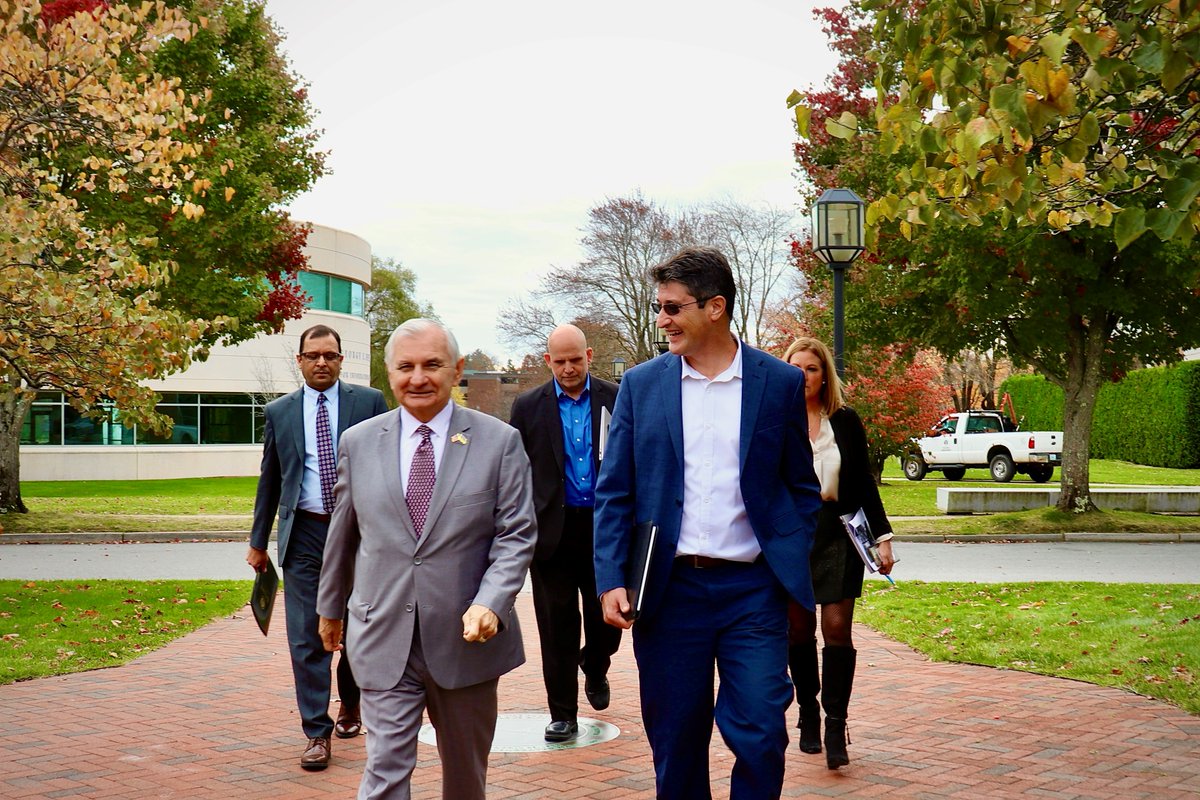 Senator Jack Reed tweet media