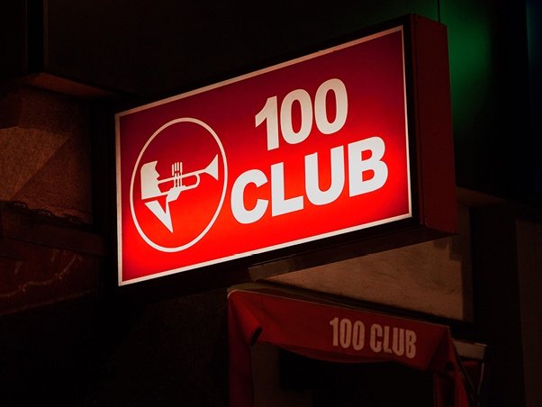 Tickets are ON SALE NOW for our biggest London show to date at the legendary <a href="/100clubLondon/">The 100 Club</a> on Friday 11th April courtesy of Gotobeat and <a href="/WhisperingPC/">Whispering Pines Collective</a>

Doors 7.30pm. Ages 18+ 
Tickets £12 advance. 

GoToBeat: gotobeat.com/gig/the-heavy-…

<a href="/dicefm/">DICE</a>: link.dice.fm/If73a8d79053

📸