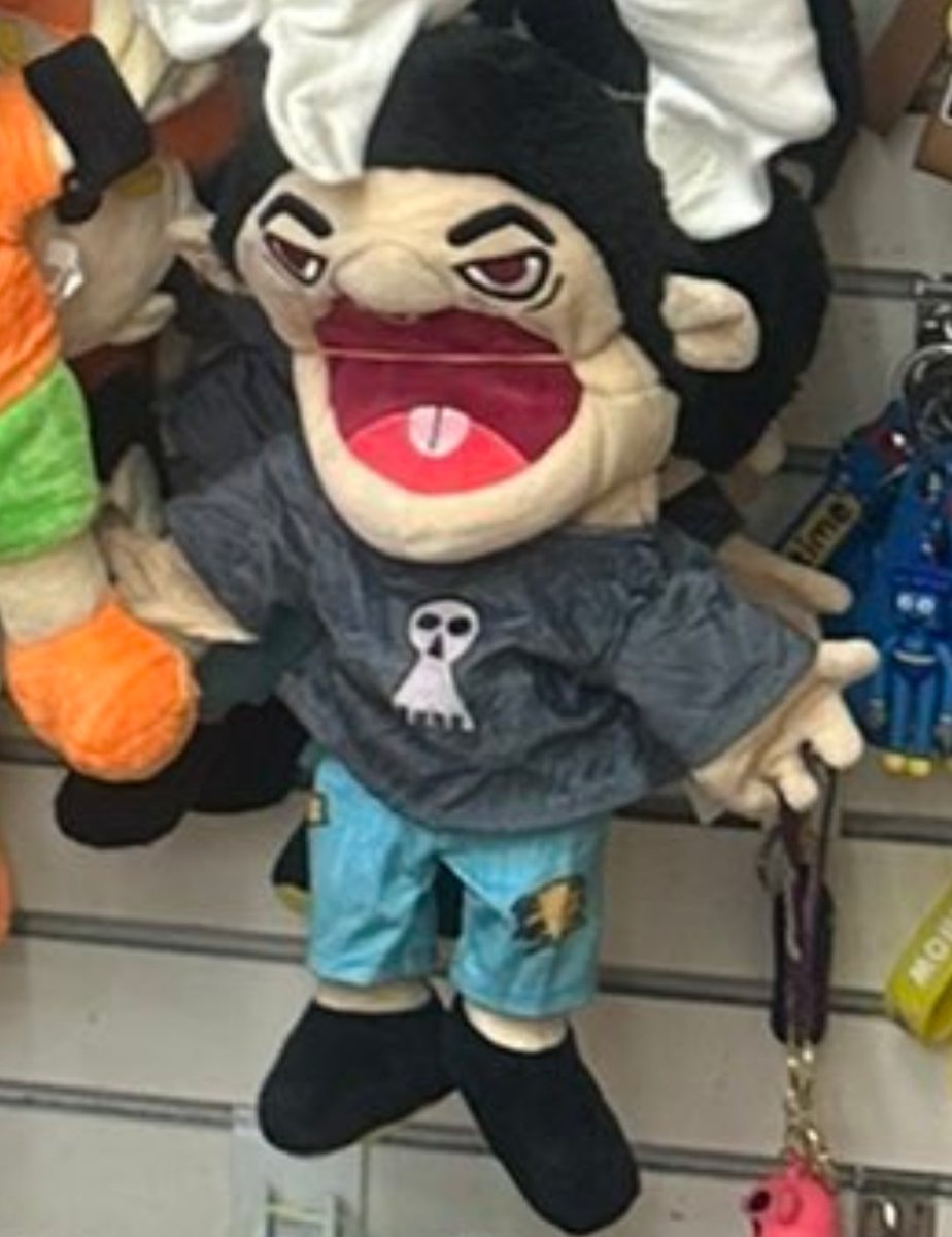 IcyLapis's tweet photo. @thetommieguy that's not bully bill that's harasser bob 😭 https://t.co/XtOyJoZsDl