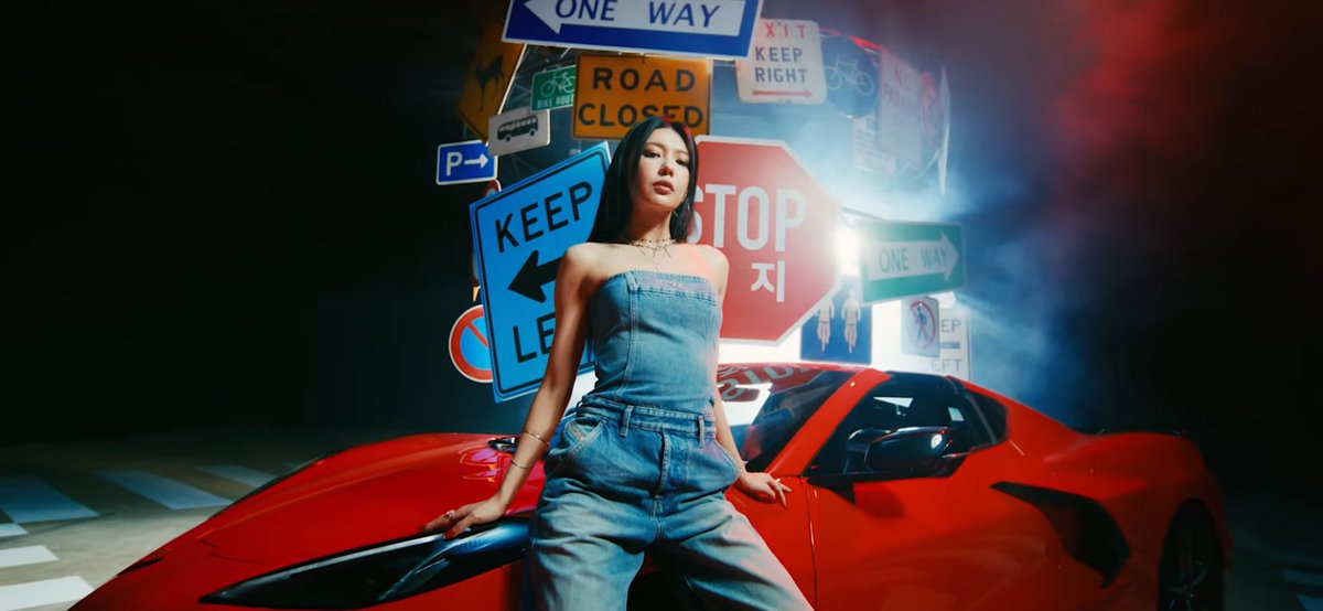 GGBrasilII's tweet photo. [#MV] Já foram assistir o MV de #unstoppable? 
Não??? Sooyoung está muito decepcionada com você! Corre lá! 🎉🎉🎉 

Link: https://t.co/CLo68chCCM
#sooyoung #girlsgeneration https://t.co/oeWyQeYnrK