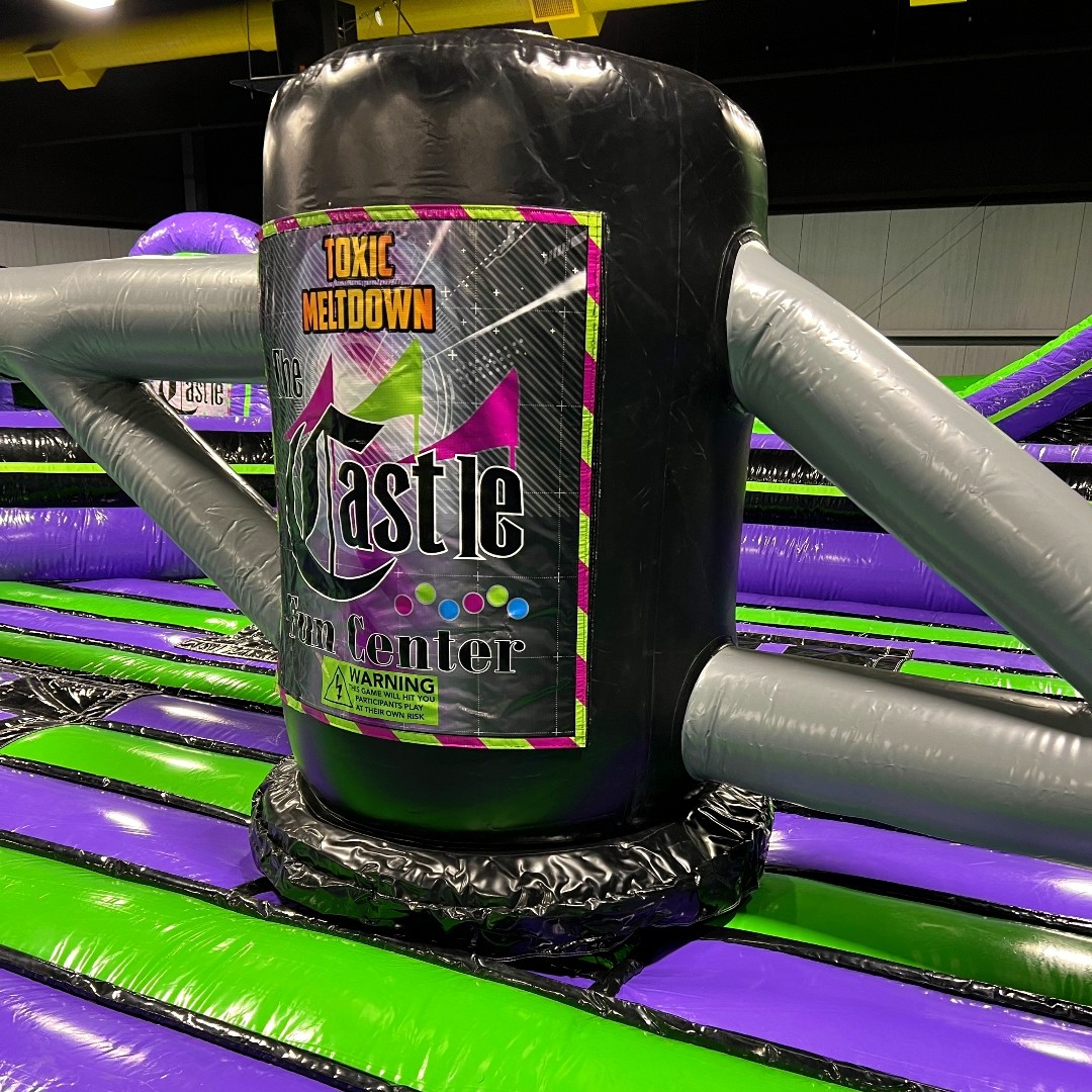 galaxybulls's tweet image. Boost your brand's presence with Galaxy! Our custom inflatable parks are designed to take your business to new heights, featuring personalized entryways, brand colors, logos, and more! 

#StandOutMarketing #CustomInflatablePark
@thecastlefuncenter