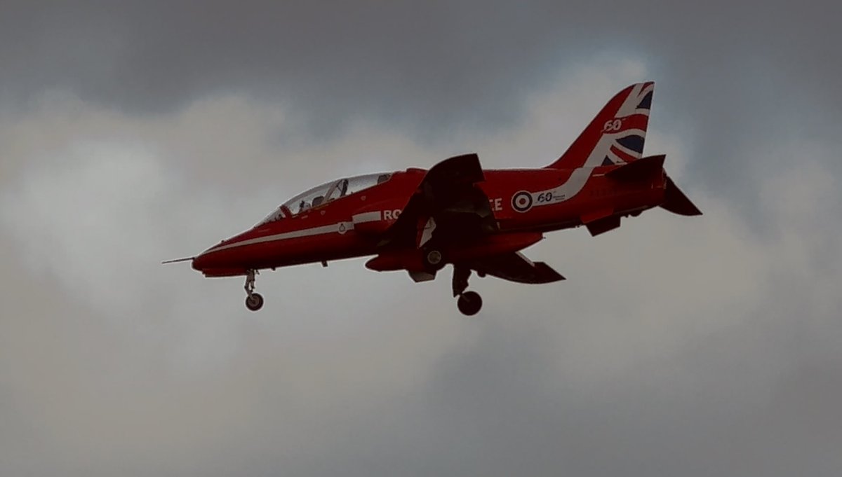 ride4rp's tweet photo. Enjoying some R &amp; R time near RAF Valley when @rafredarrows popped on for a brew https://t.co/8zP7FBS2bf