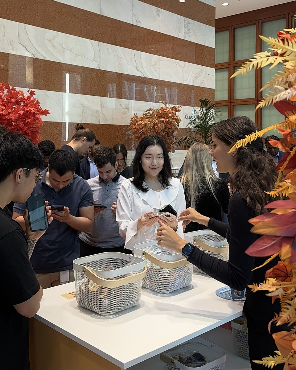 Toronto Financial District BIA tweet media